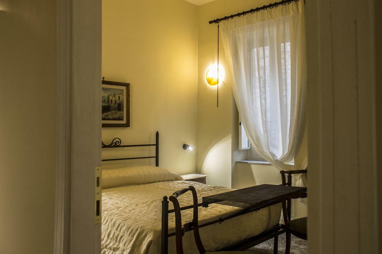 Bed and Breakfast Don Angelo Petito à Naples Extérieur photo