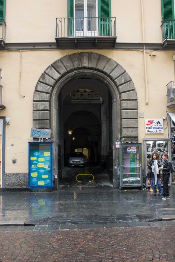 Bed and Breakfast Don Angelo Petito à Naples Extérieur photo
