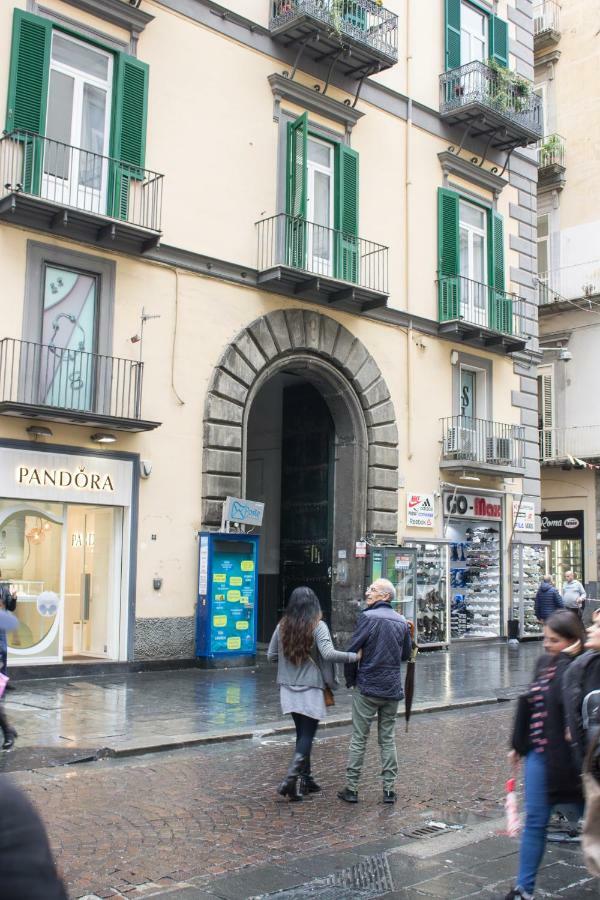 Bed and Breakfast Don Angelo Petito à Naples Extérieur photo
