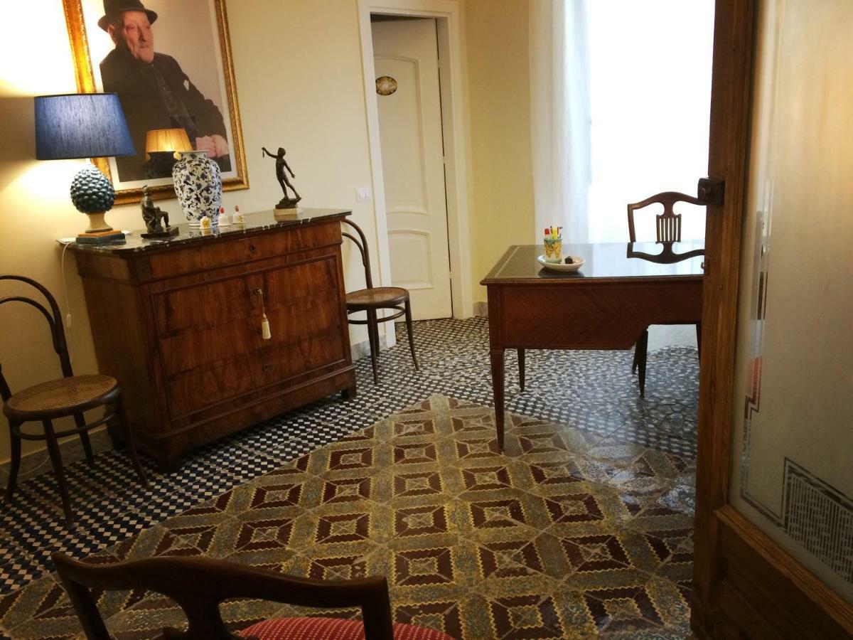 Bed and Breakfast Don Angelo Petito à Naples Extérieur photo