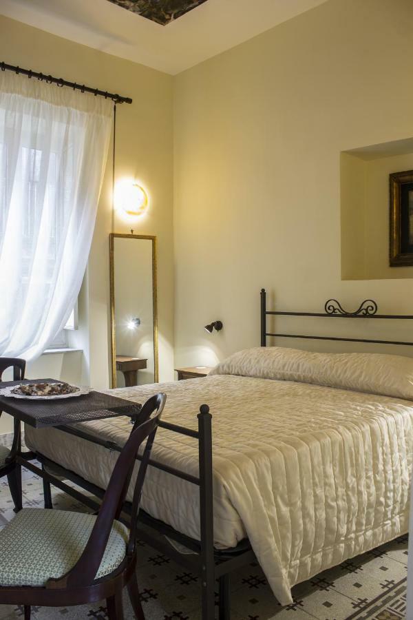 Bed and Breakfast Don Angelo Petito à Naples Extérieur photo
